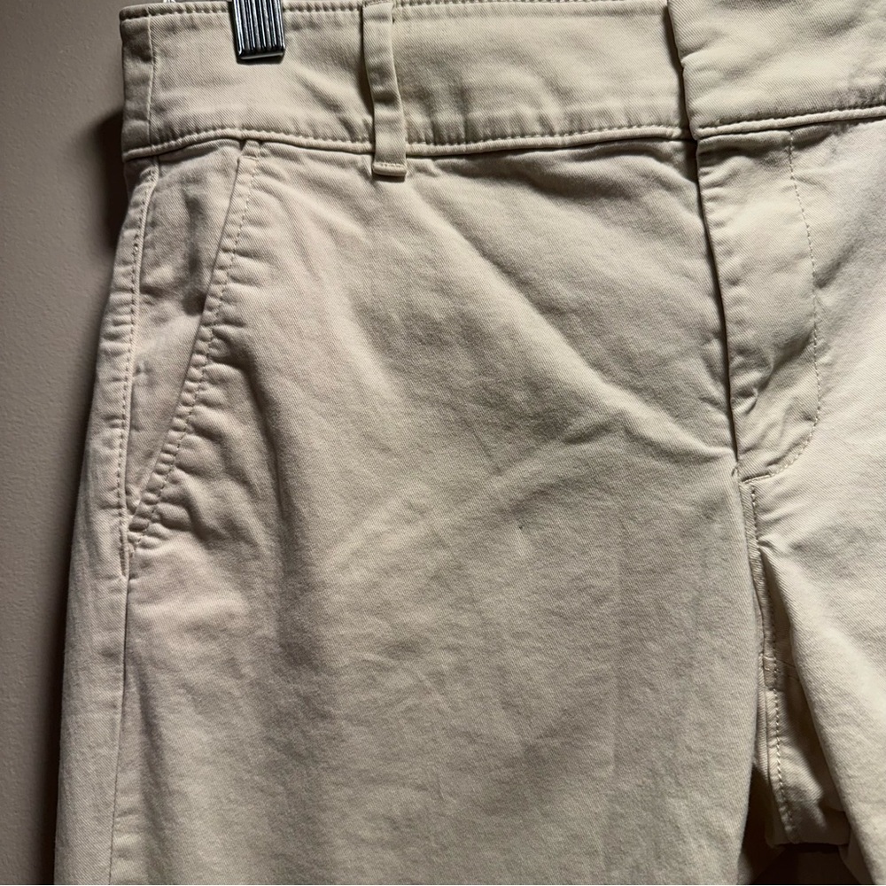 LOFT Soft Bermudas in Cream Cotton Size 6, VGUC - Picture 10 of 16
